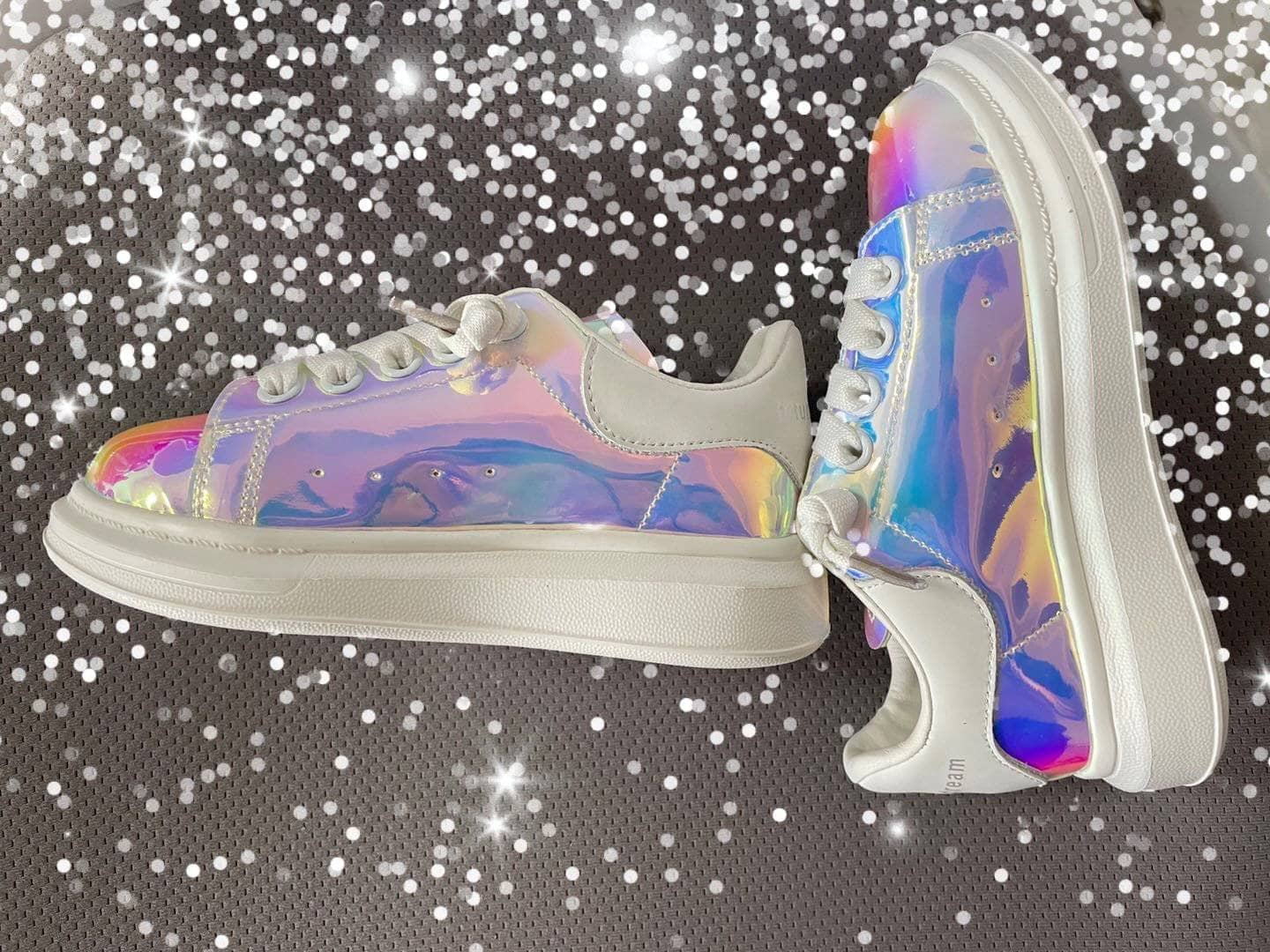 Hologram Magic Sneaker Hologram Magic Sneaker