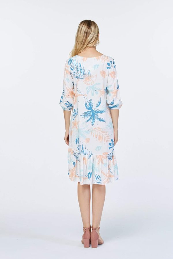 Matchable Family Hawaiian Luau Men Women Girl Boy Clothes in Sandy Beach