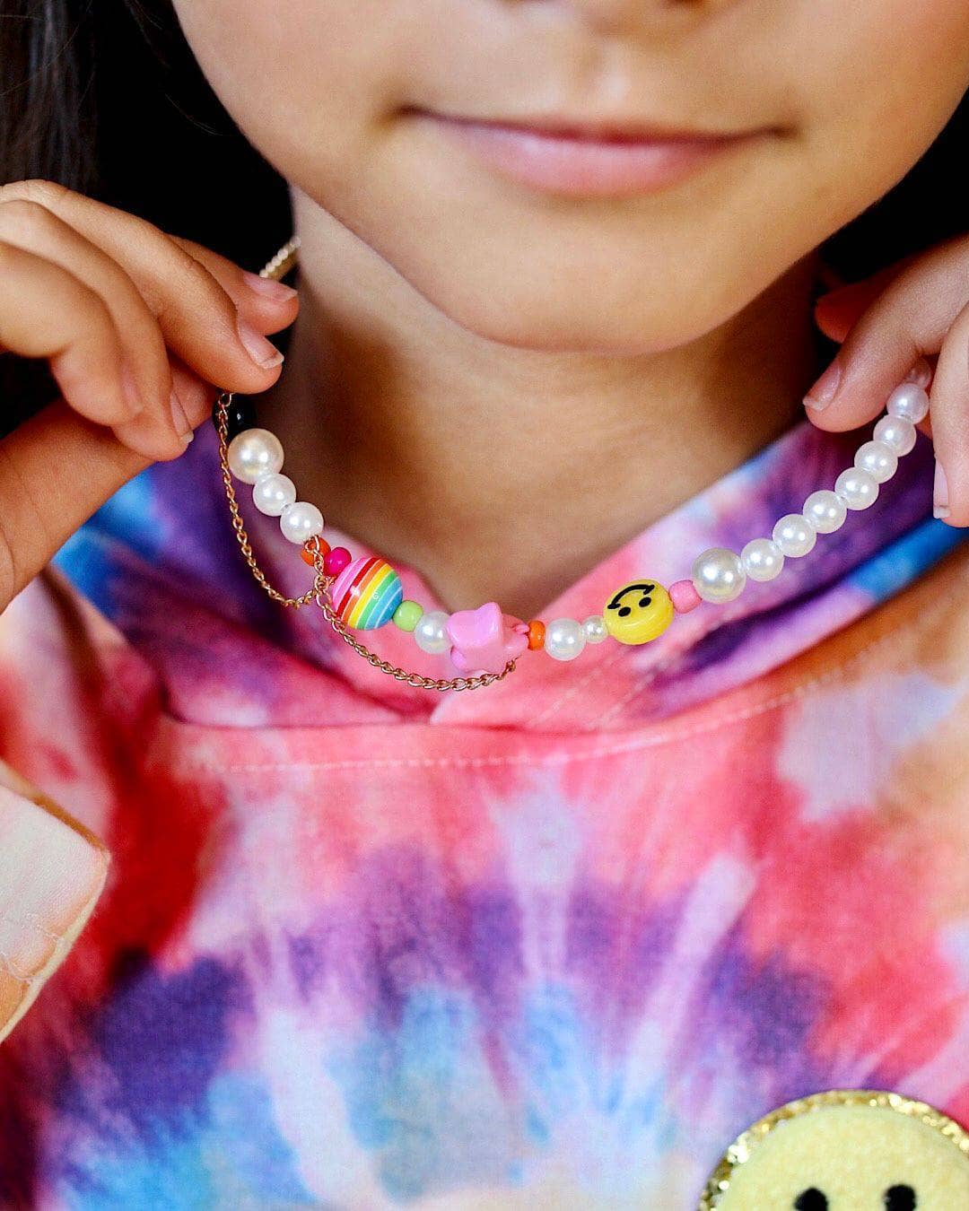 Smiley Pearl Chain Choker Smiley Pearl Chain Choker