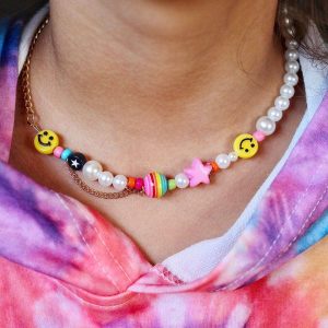 Smiley Pearl Chain Choker