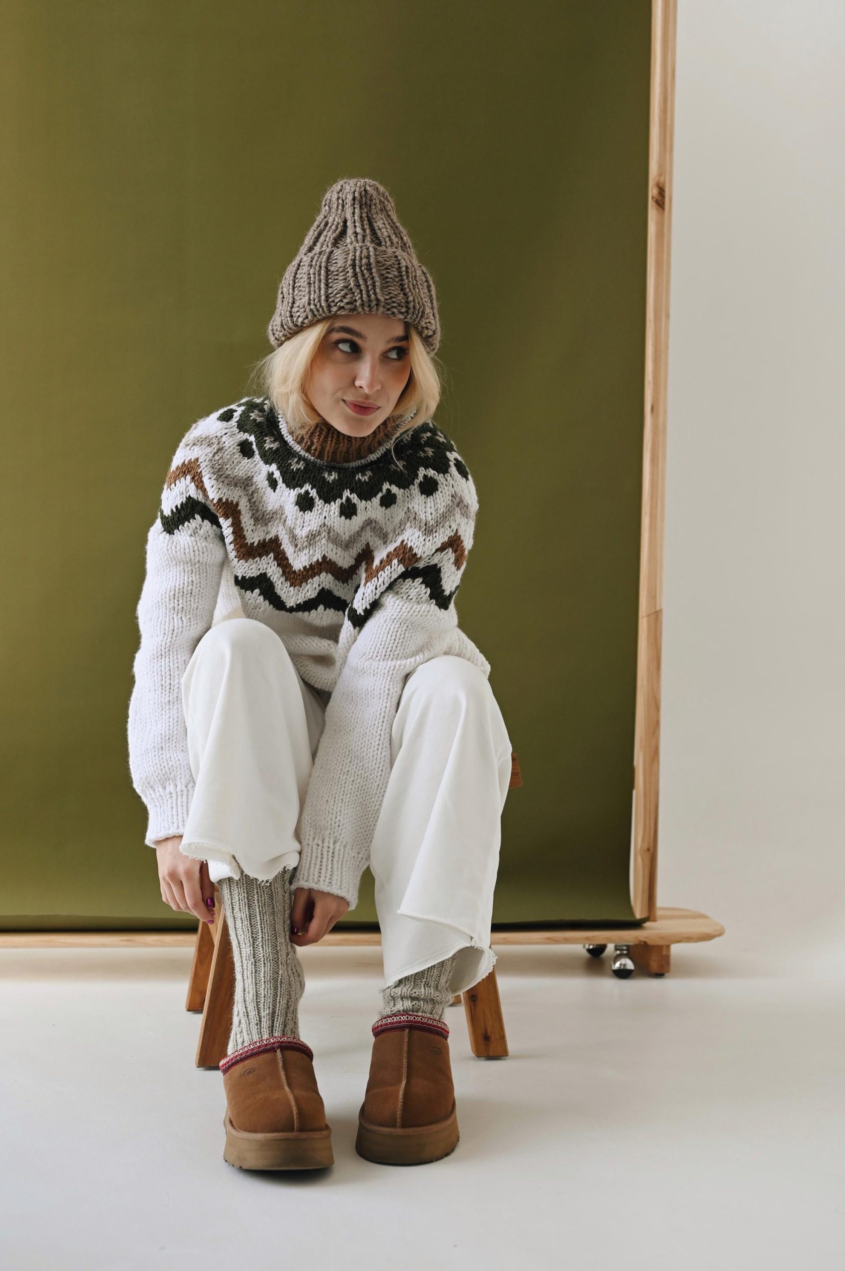 Handmade Merino Wool Socks: Thin Knit Unisex Cozy Socks