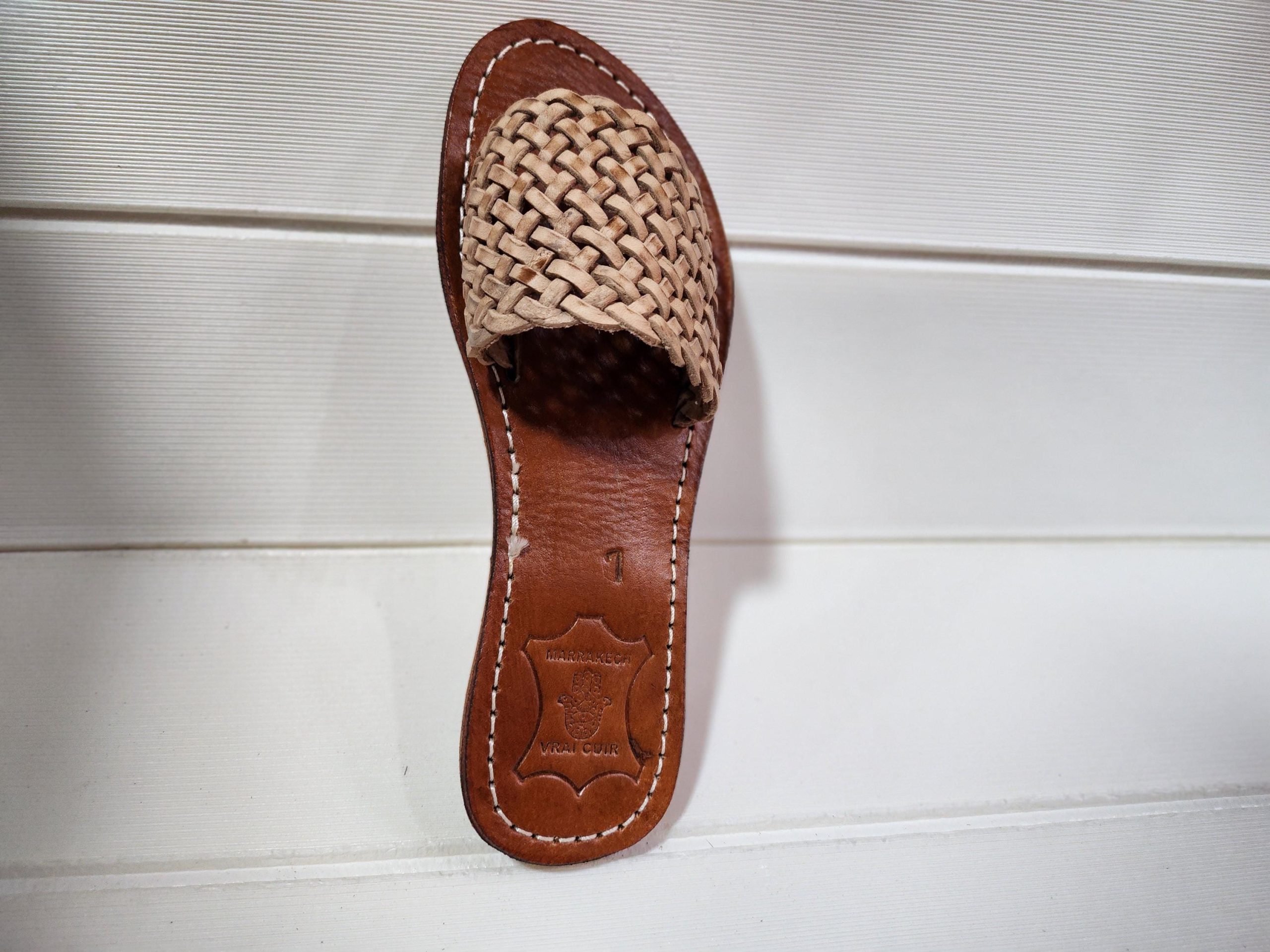 Handmade Moroccan Braided Leather Sandals For Women – Natural Woven Flat Slides – Artisan Marrakech Shoes – Summer Boho Slip-on Flats