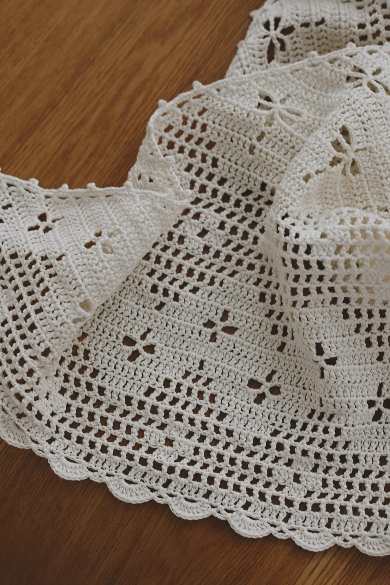 Hand-crocheted Cotton Lace Headwrap: Milky White Triangle Scarf